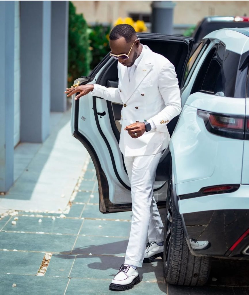 Top 10 Richest Musicians In Ghana: Okyeame Kwame 